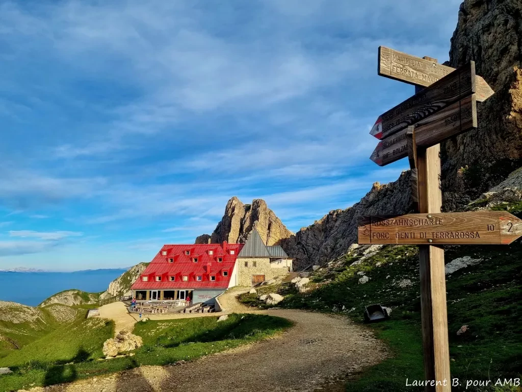 media-libraryhck7oiu8ash49NgpPYo