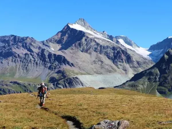 TOUR OF THE COMBINS self-guided