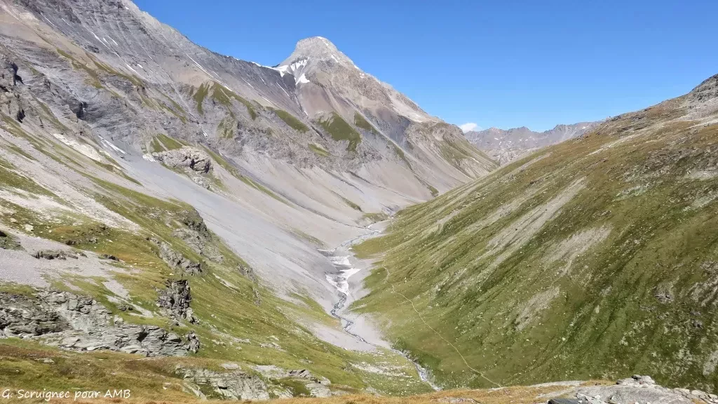 media-librarymnk93m4ghdr9cbRHYeo