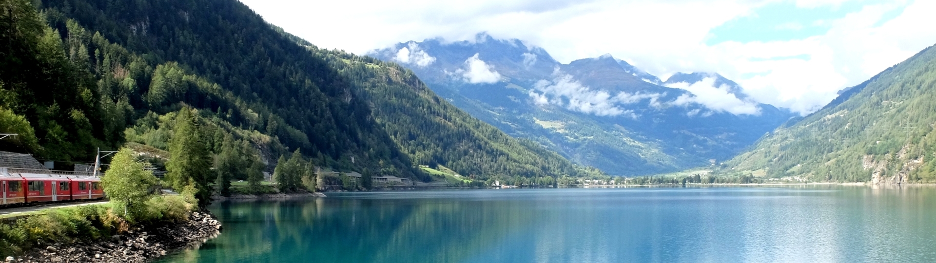 HIKES AND LEGENDARY SWISS TRAIN 10 days self-guided