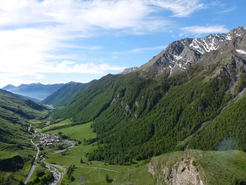 media-library2nejhmno7avv2kFOgRC