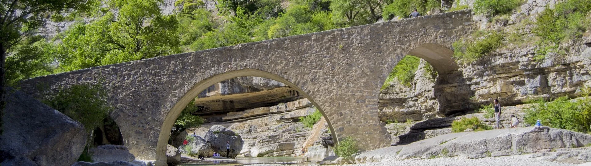 THE BARONNIES, GATEWAY TO THE PROVENCE self-guided