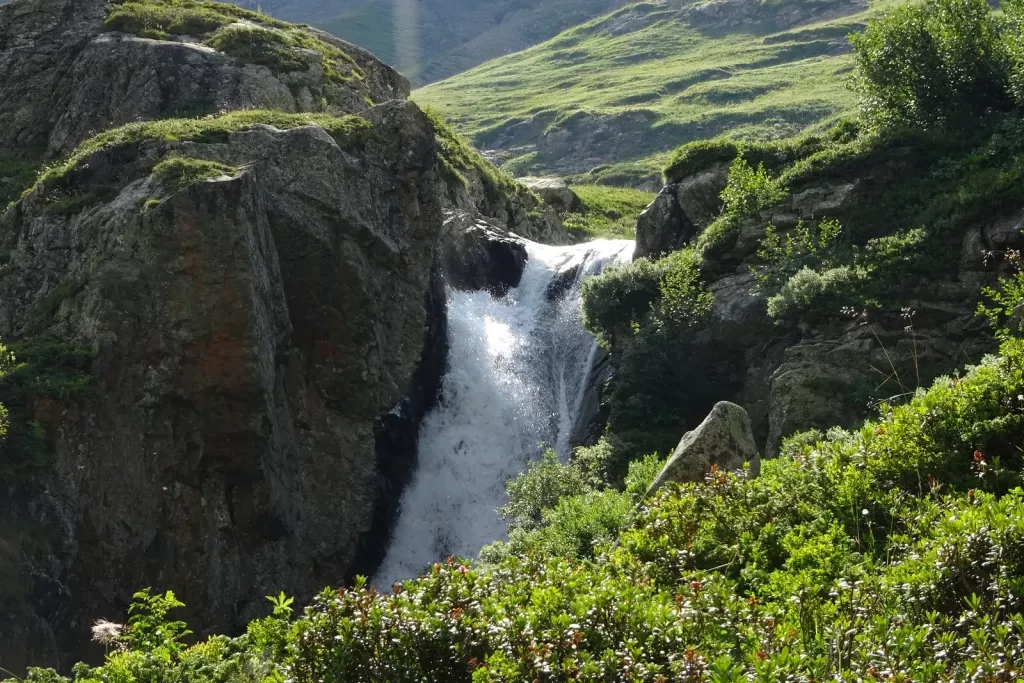 media-library02v4og4u75gf9yBwqdA