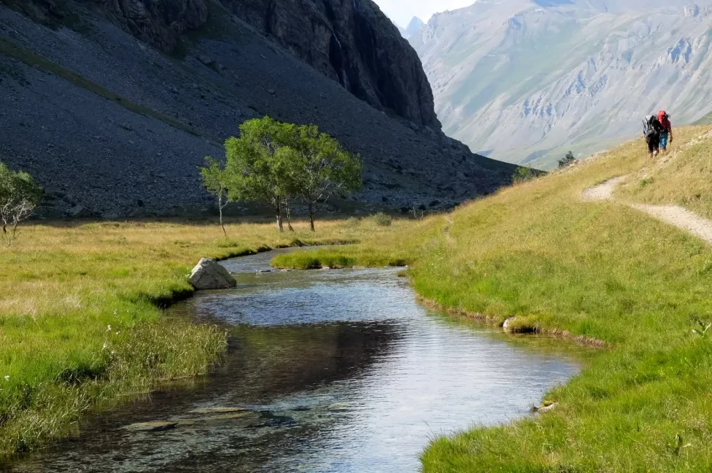 media-library9bubjgtb0mba8zrB8oz