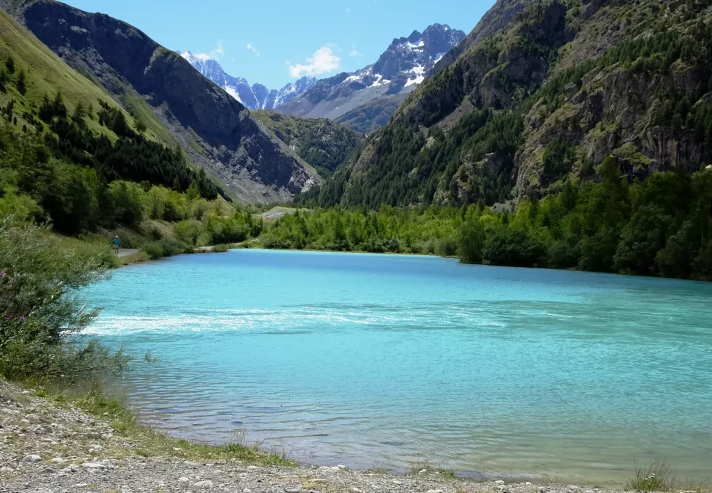 media-library7pimjgqi9au32iATJkC