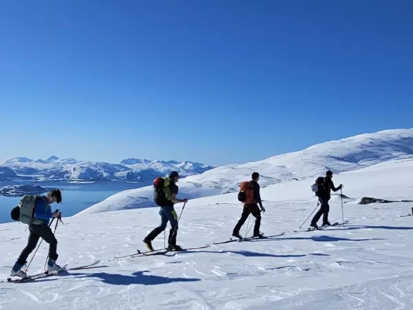 NORWAY, ski touring between sky and sea