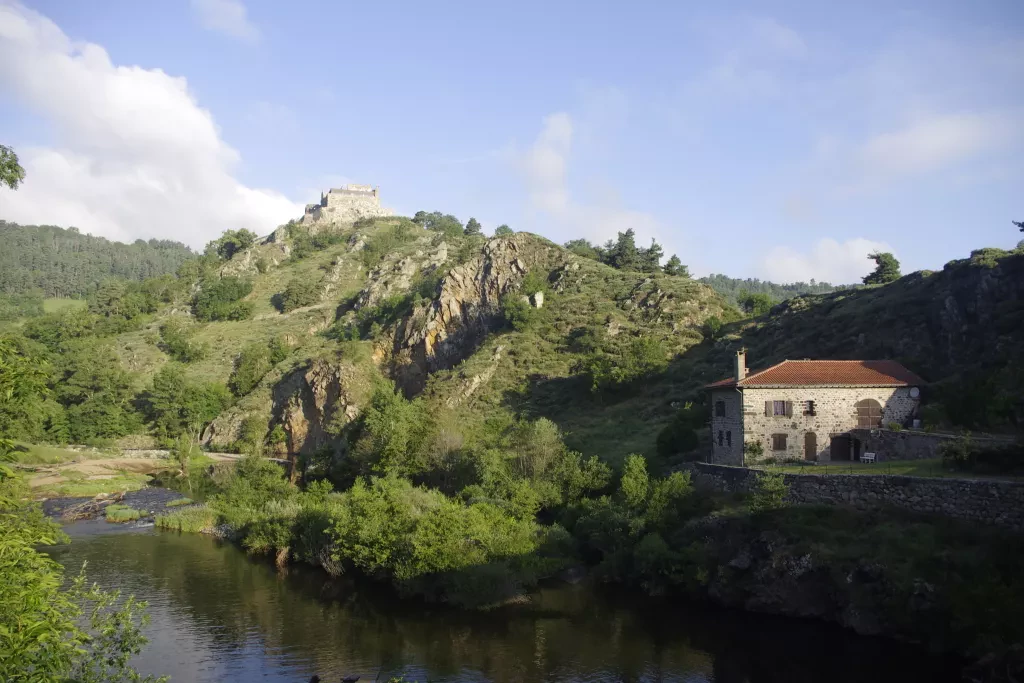 media-librarynaato6c322hu2QLrUtV