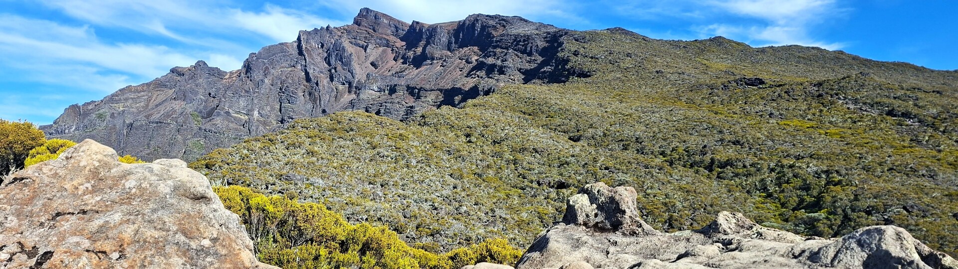 TREK AND SUMMITS OF LA RÉUNION