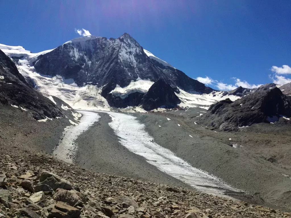 media-libraryrovbakjph29dflB4SUD