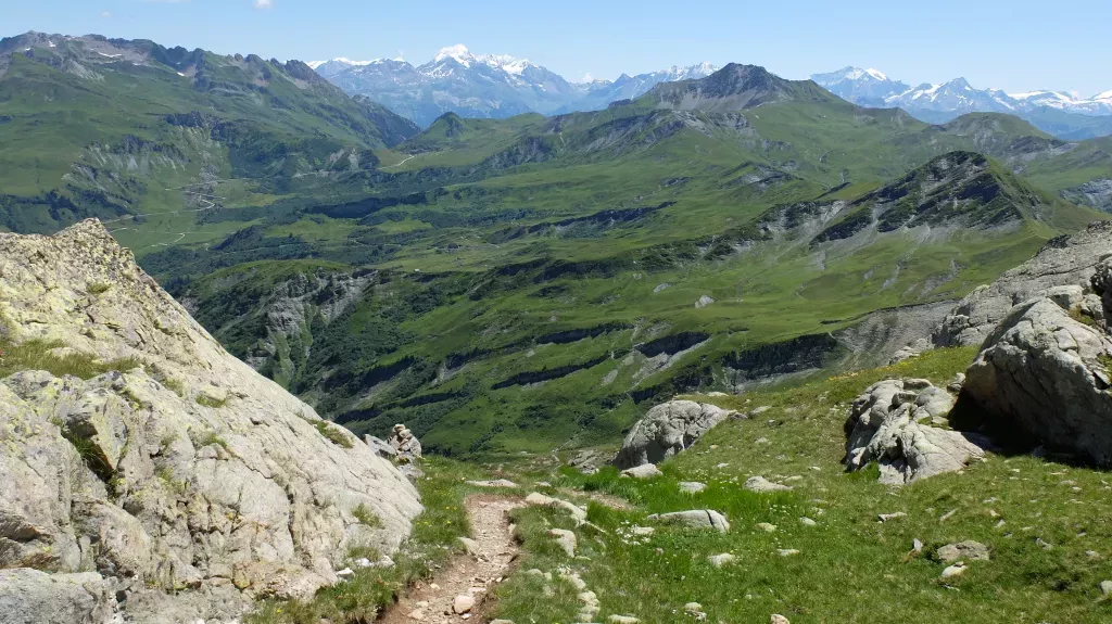 media-libraryai0s038p3onv7Qj2IKW