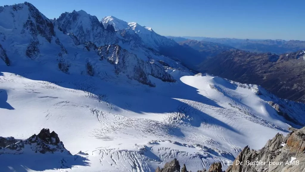 media-library9hg6hr8okc2peLQdvMV