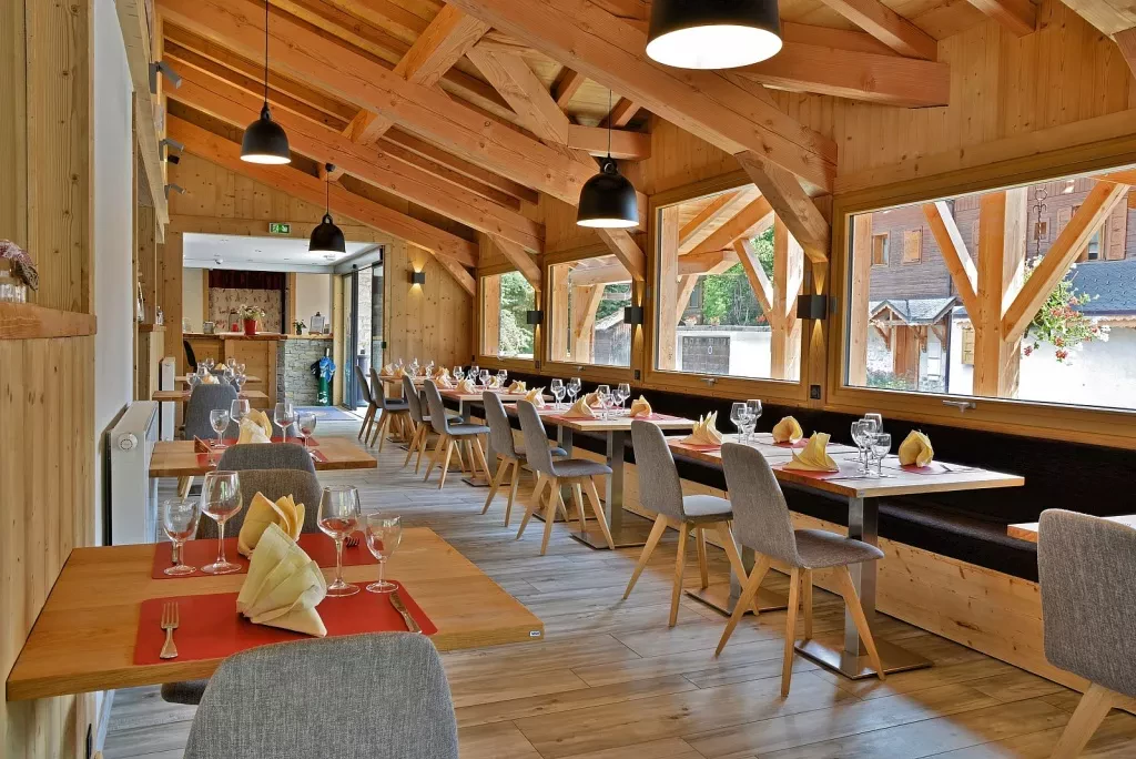 media-libraryjai1uam6e67s10O56UV