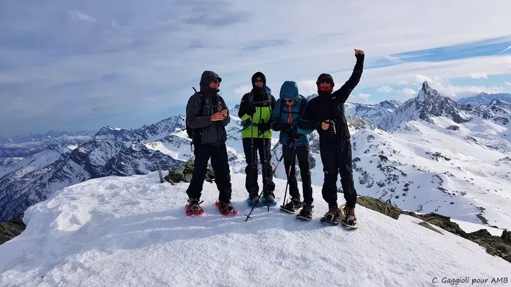 media-libraryslt7sof6c159awPjutU