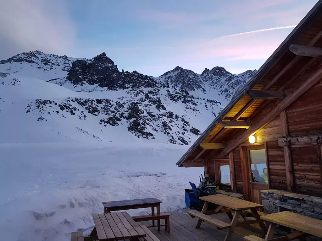 media-library5vaq2eai0t357N23tFV