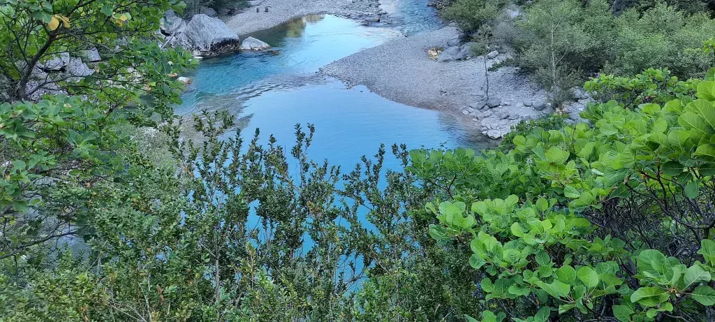 media-libraryrnr47487ekn0d0RHI8U