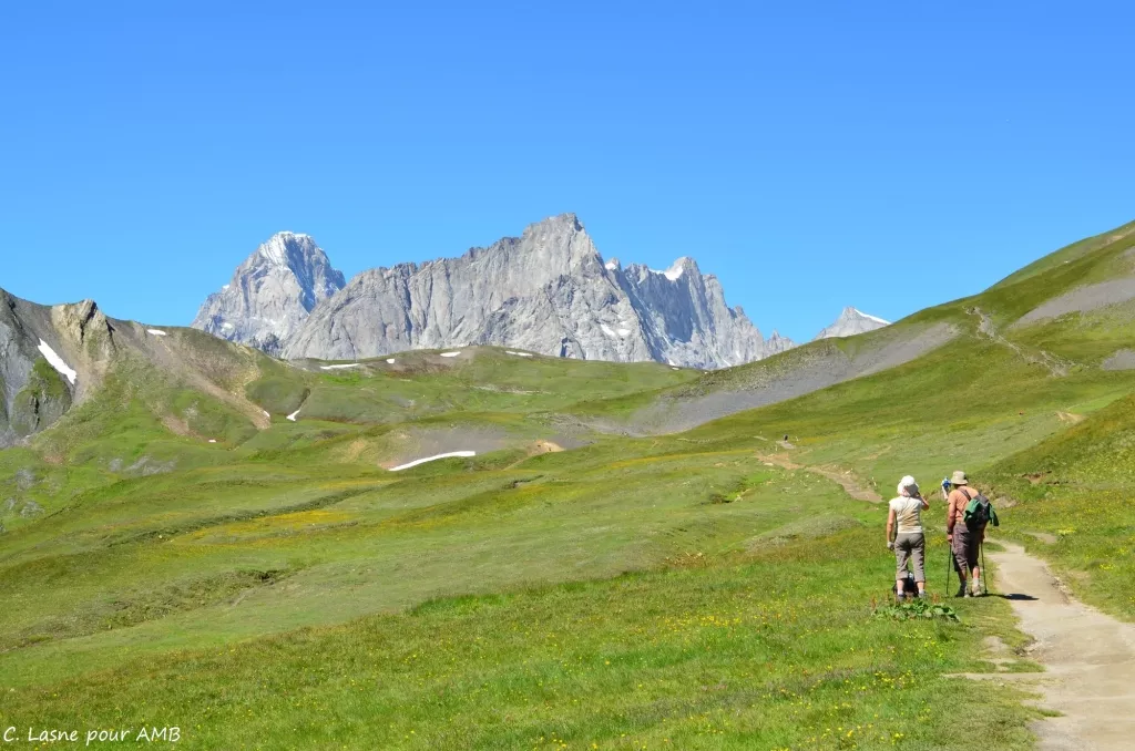 tour du mont blanc 7 jours confort