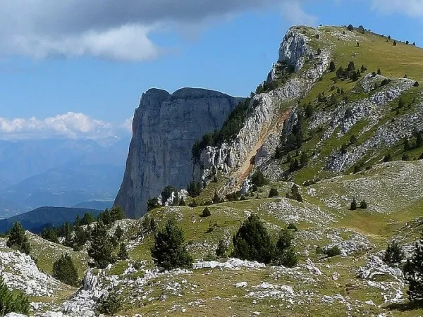 BETWEEN VERCORS AND DÉVOLUY