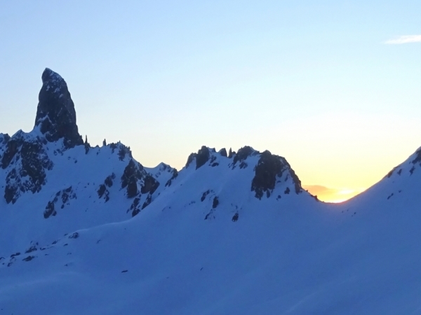TOUR DE LA PIERRA MENTA EN RAQUETTES